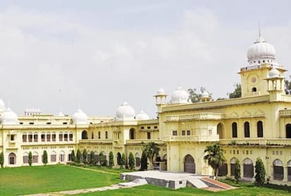 लखनऊ विश्वविद्यालय : समाजशास्त्र की परीक्षा में अजब सवाल, उदाहरण देते हुए नारियों के विरुद्ध निबंध लिखो A bizarre question in sociology exam in Lucknow University.