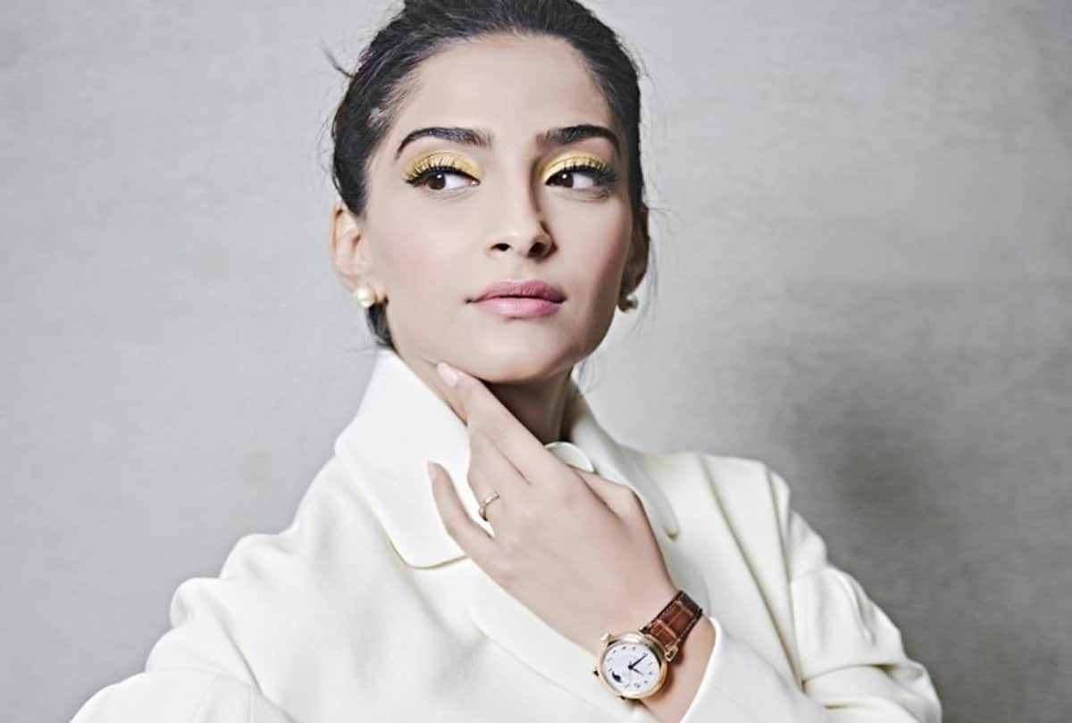 sonam kapoor shoes cost 13 lakh rupees