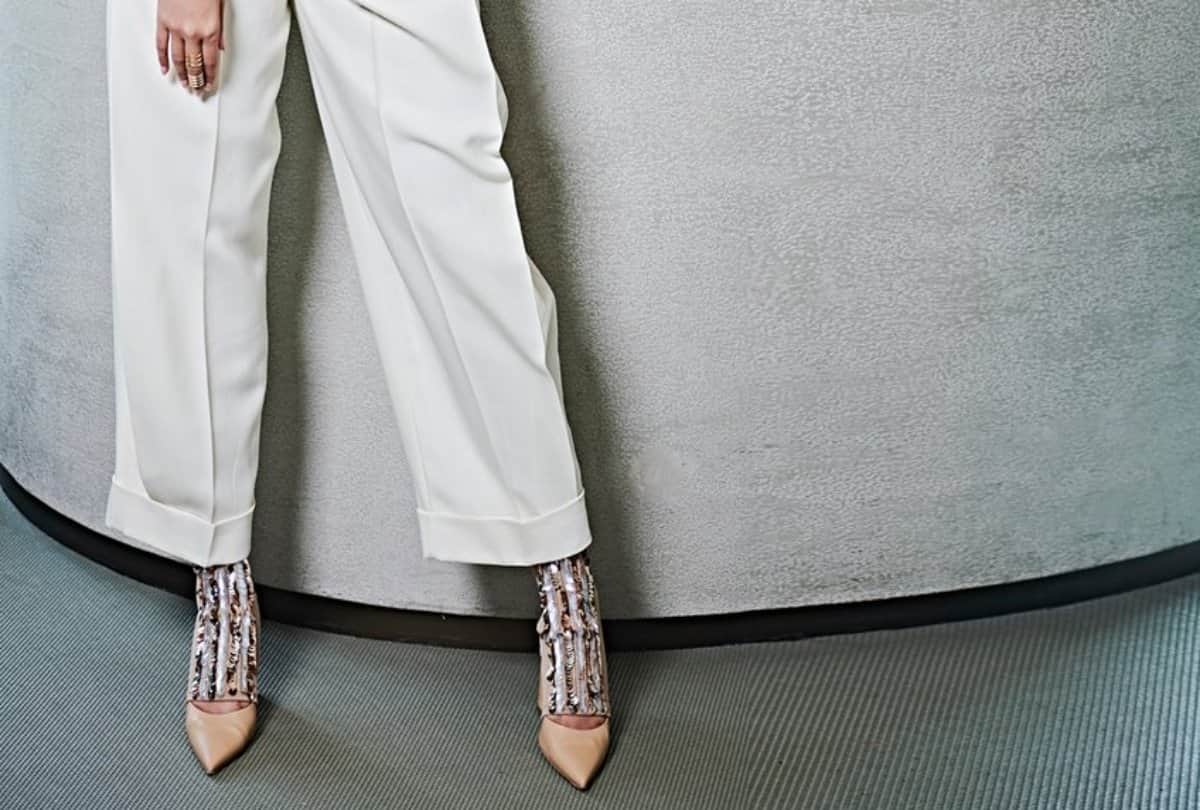 sonam kapoor shoes cost 13 lakh rupees
