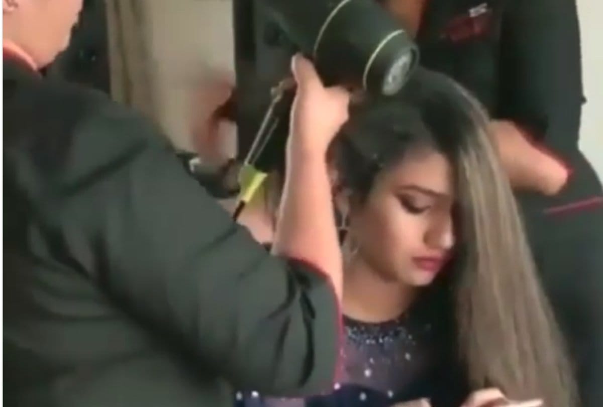 priya praksh varrier makeup video viral on social media
