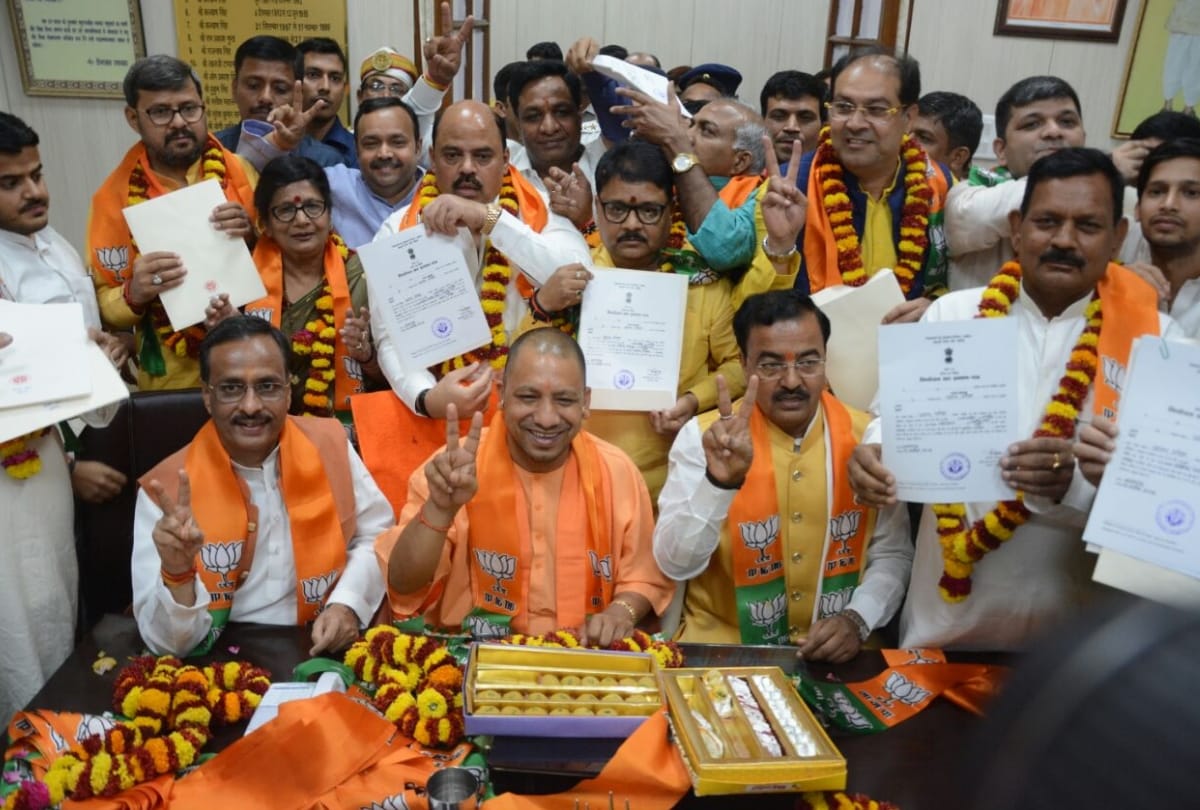 thirteen mlc elected for up vidhan parishad