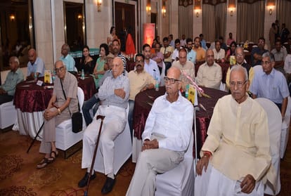 On the occasion of 70th Foundation Day of Amar Ujala, 17 dignitaries were honored