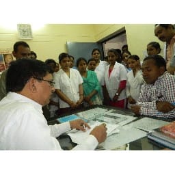 स्वास्थ्य व्यवस्था का औचक निरीक्षण
