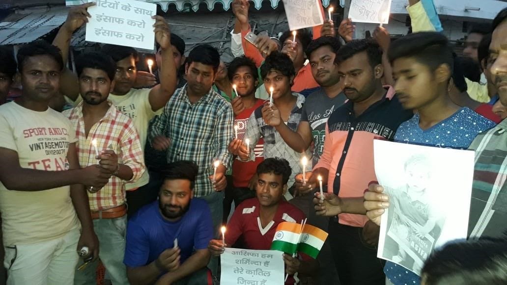 Youth took out candil march