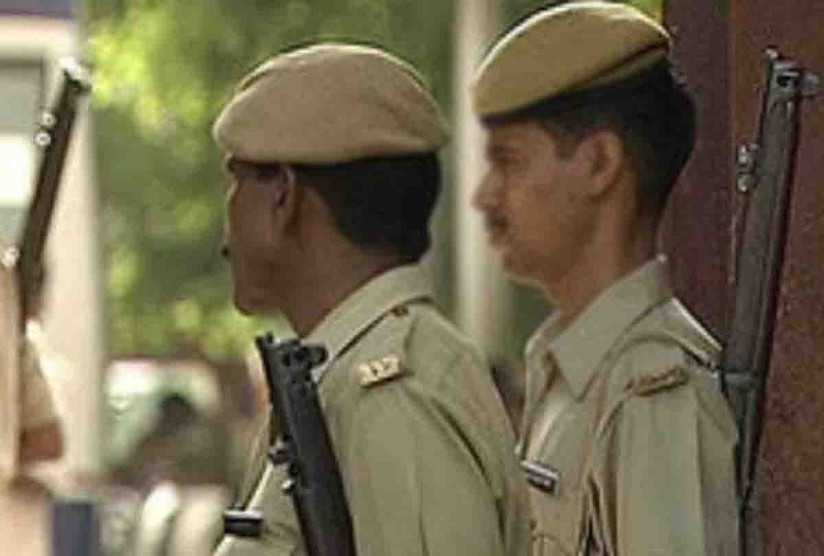 police caught groom from wedding