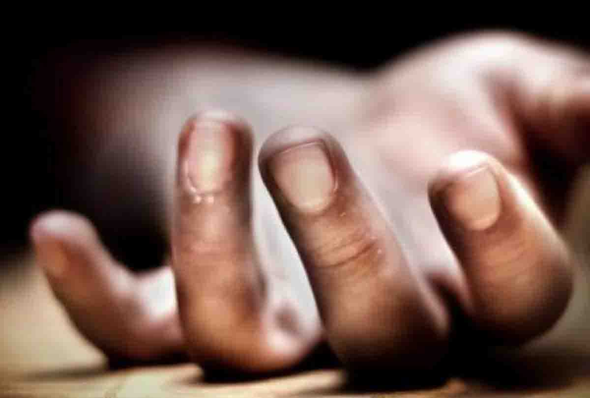 wife kills husband in up