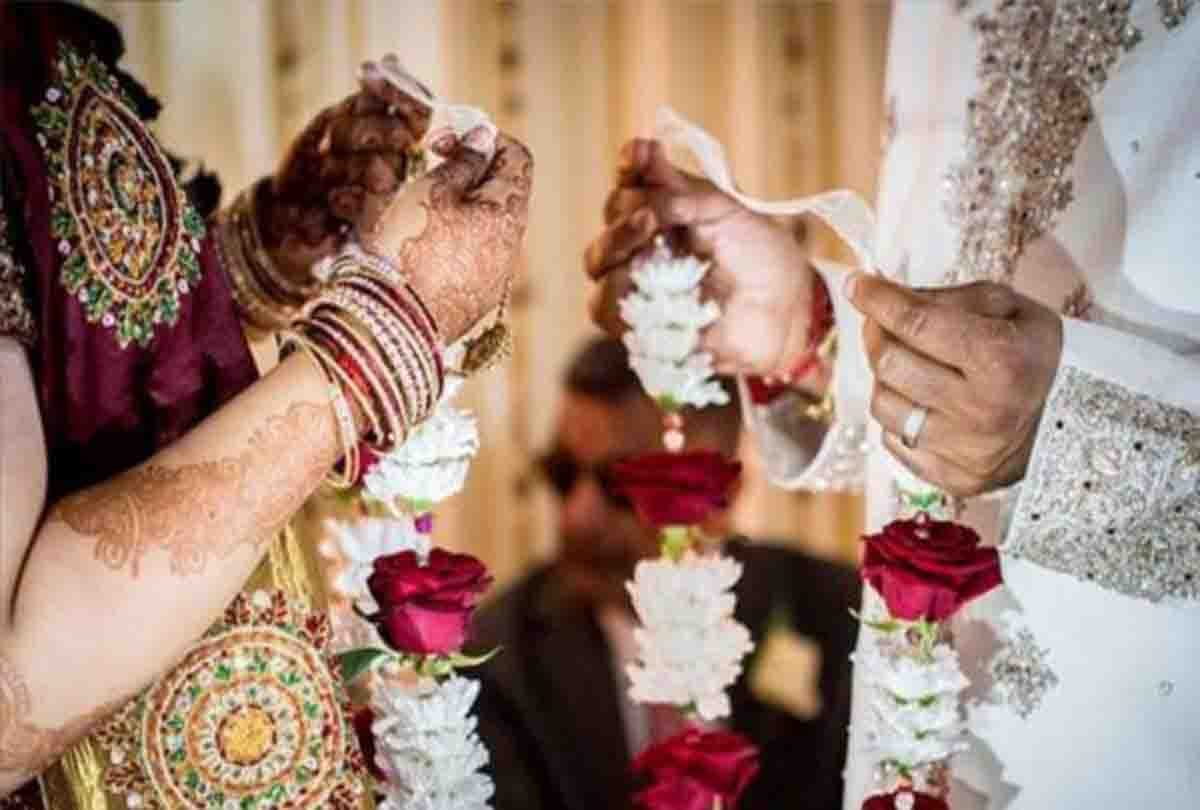 bride say no to groom after saw his wedding dress