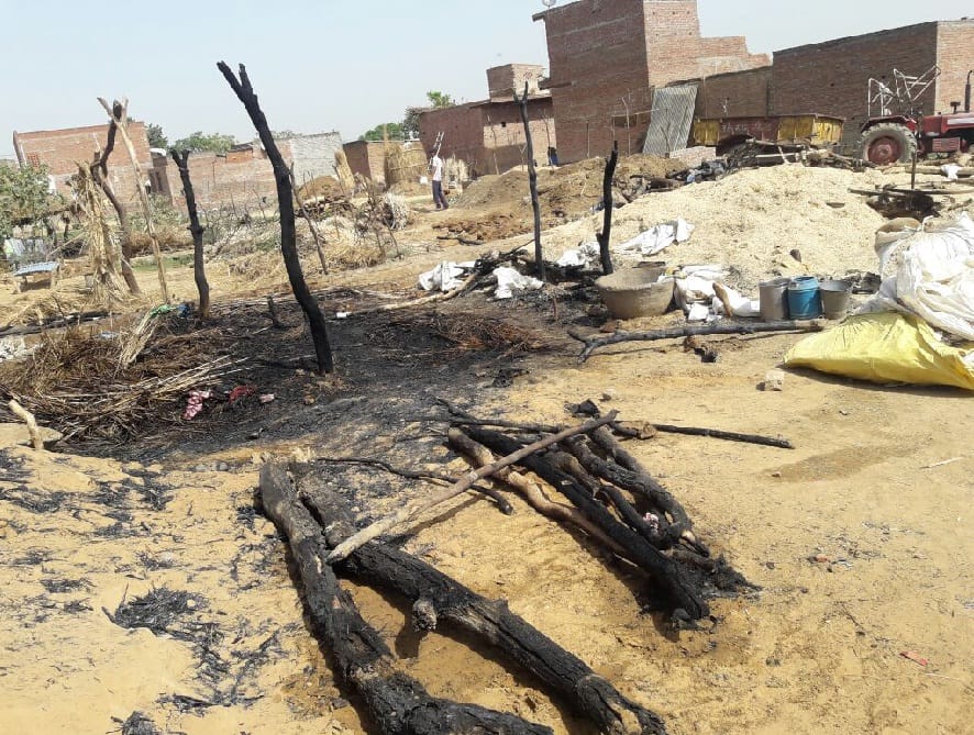 brave child saved seven children life from fire  