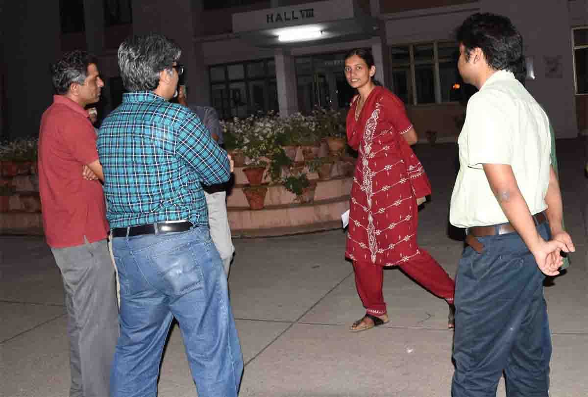 student commits suicide at IIT-Kanpur hostel room