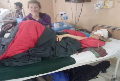 woman tourist falls into Beas river at mandi himachal