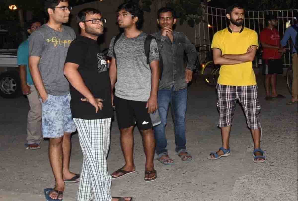 IIT Kanpur student commits suicide at hostel room