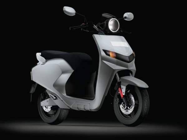 5 Electric Scooters in India with turbo charging, Know features and mileage 