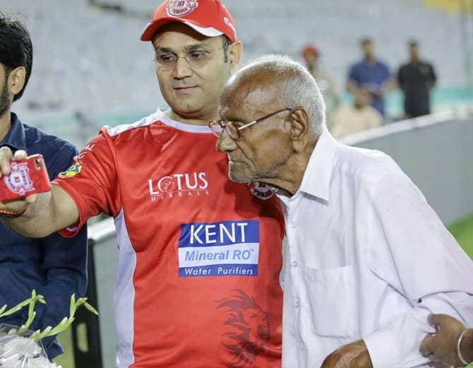 chandigarh, virender sehwag jabra fan, IPL 2018, Sunrisers Hyderabad vs Kings xi Punjab