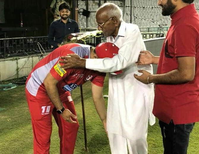chandigarh, virender sehwag jabra fan, IPL 2018, Sunrisers Hyderabad vs Kings xi Punjab