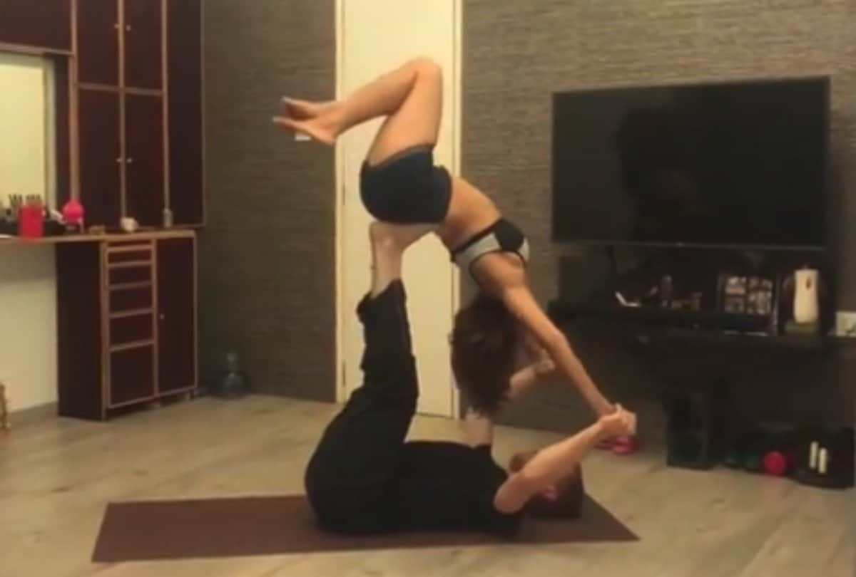 aashka goradia and his husband brent goble yoga video viral 