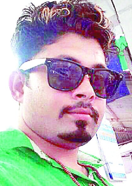bus aur car ki bhirant me do yuvko ki maut