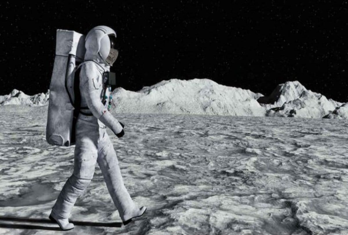 NASA chief says The first person on Mars should be a WOMAN
