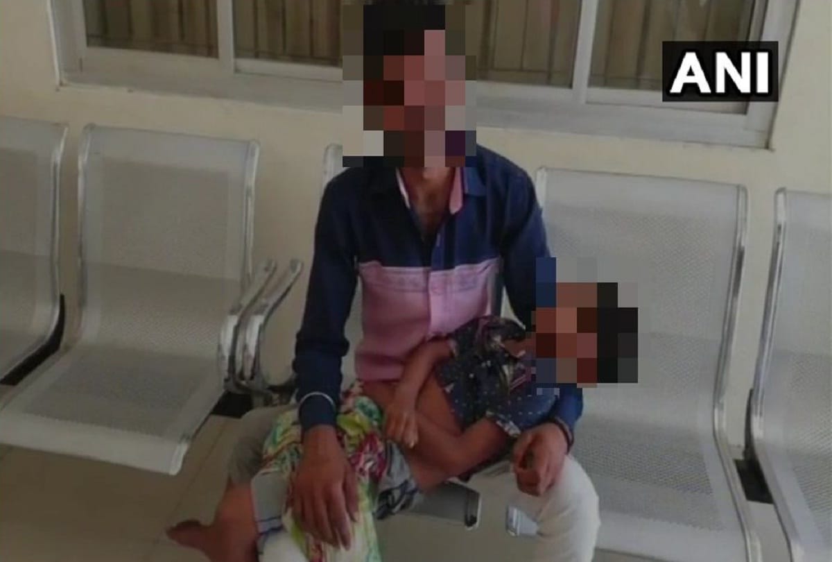 ten year old child death due to no provided any treatment in government medical college at Banda 