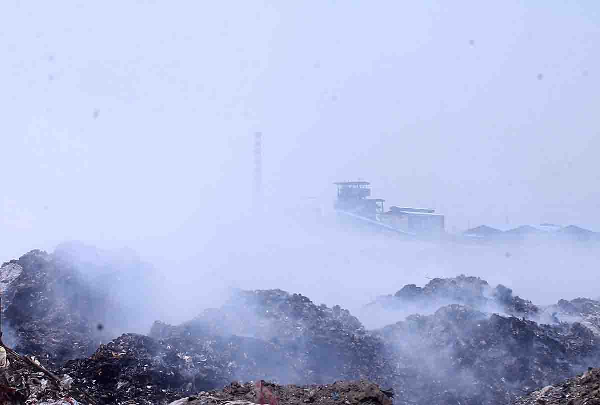 Garbage Disposal Plant caught fire in kanpur