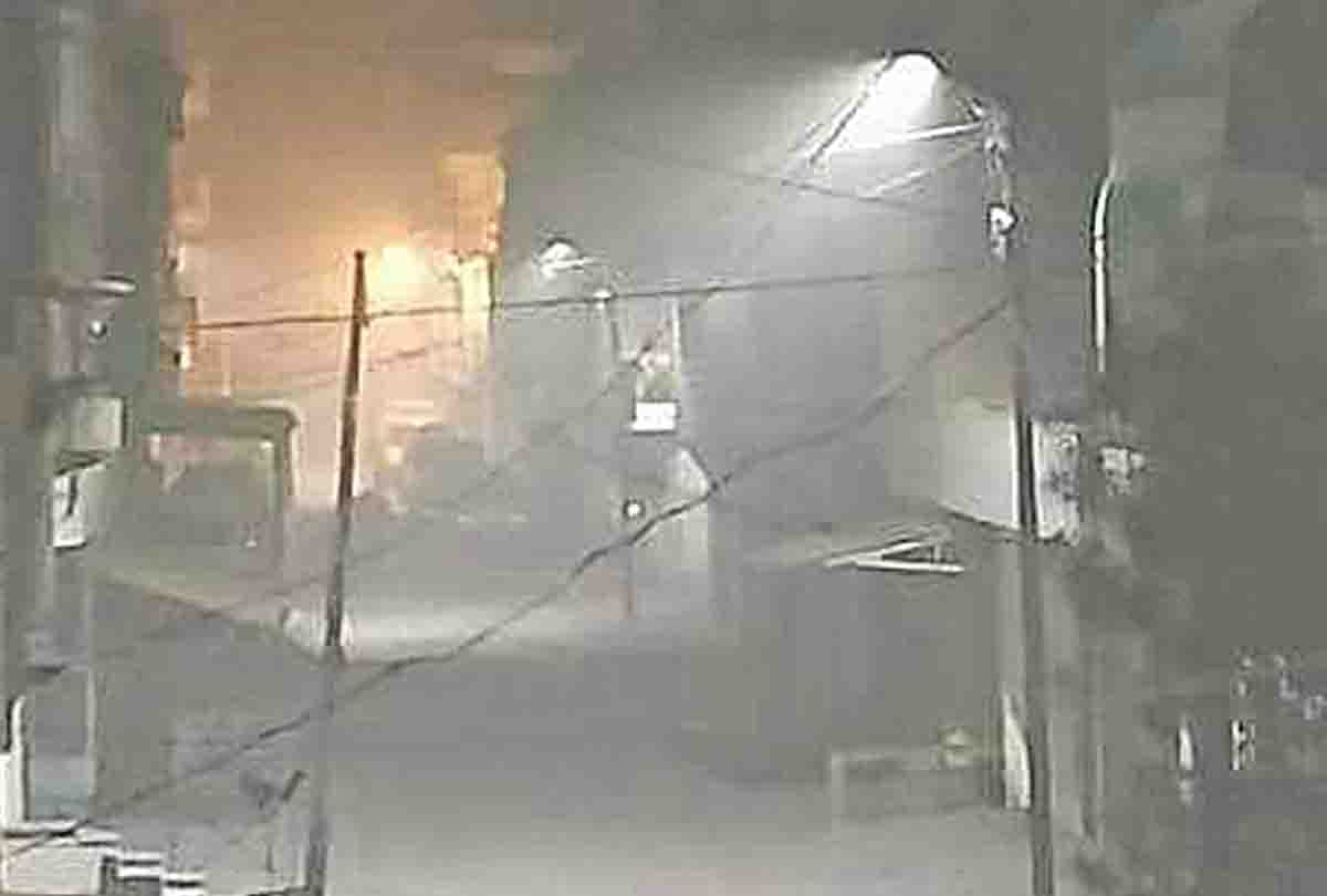 Garbage Disposal Plant caught fire in kanpur