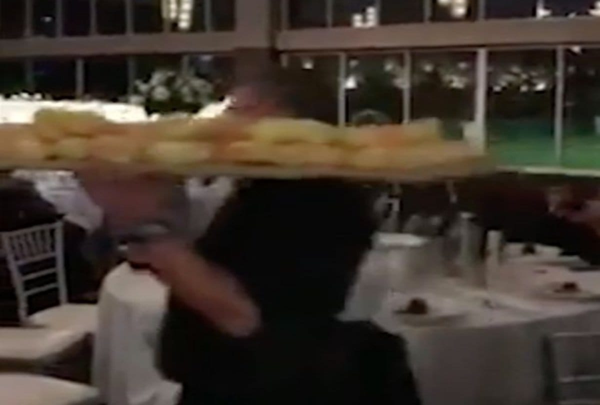 A couple ordered sixty six thousand rupees burgers to their wedding for reception 
