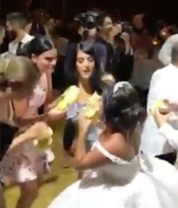 A couple ordered sixty six thousand rupees burgers to their wedding for reception 