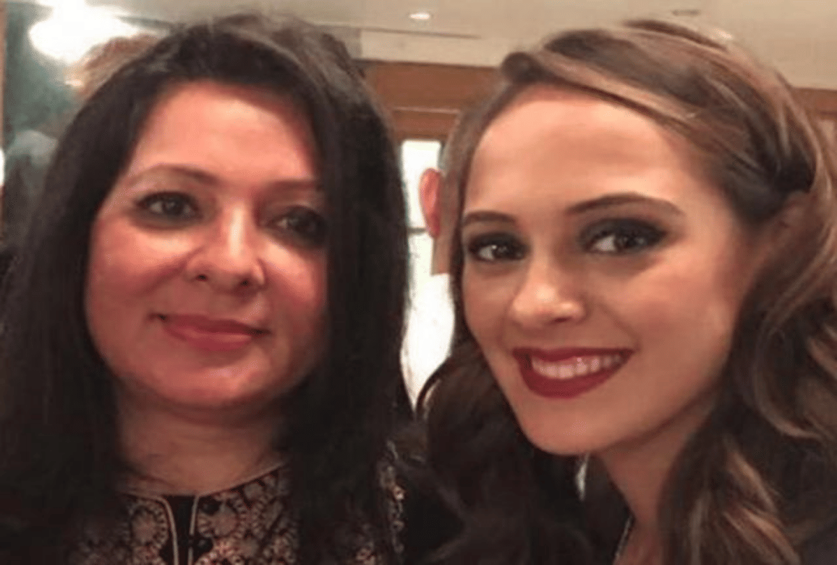 hazel keech reached stadium with shabnam singh to support yuvraj in ipl
