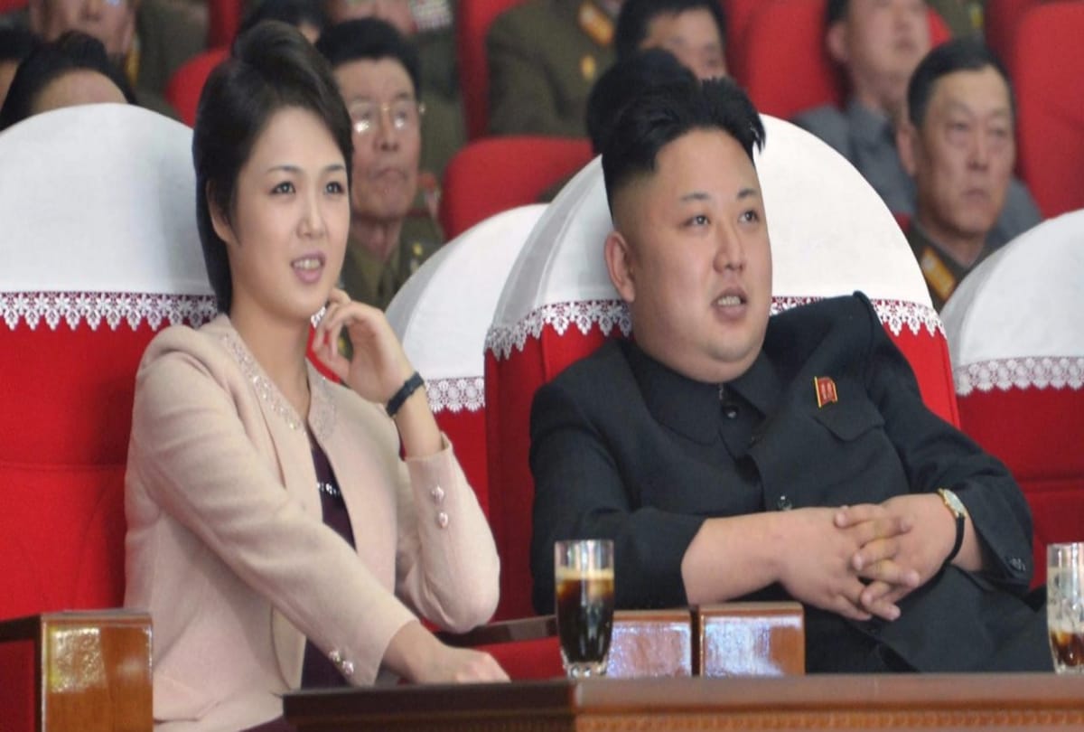 Kim Jong Un will walk across border for summit to meet with Moon