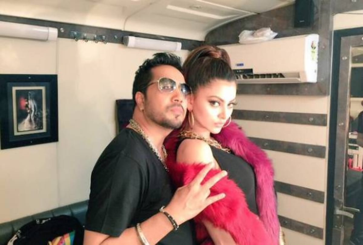 singer mika singh wants to marry with this hot and bold bollywood actress 