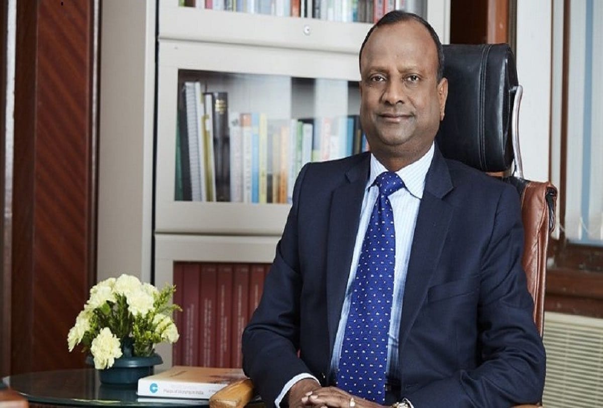 sbi chief rajnish kumar has only god hope to save bank from financial crisis
