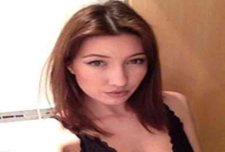 british airlines airhostess left her job to became a webcam porn model reveals the truth