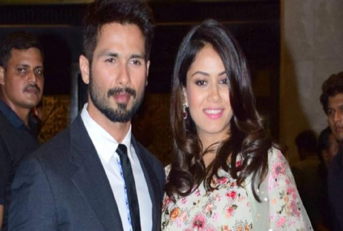Mira Rajput responds as fan asks if she features on Shahid's phone wallpaper