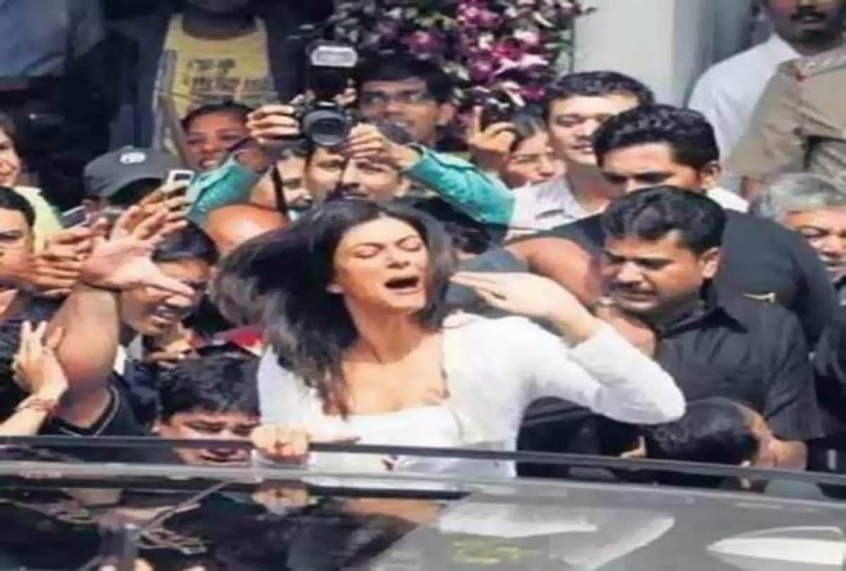 these bollywood actress were teased and touched in publically