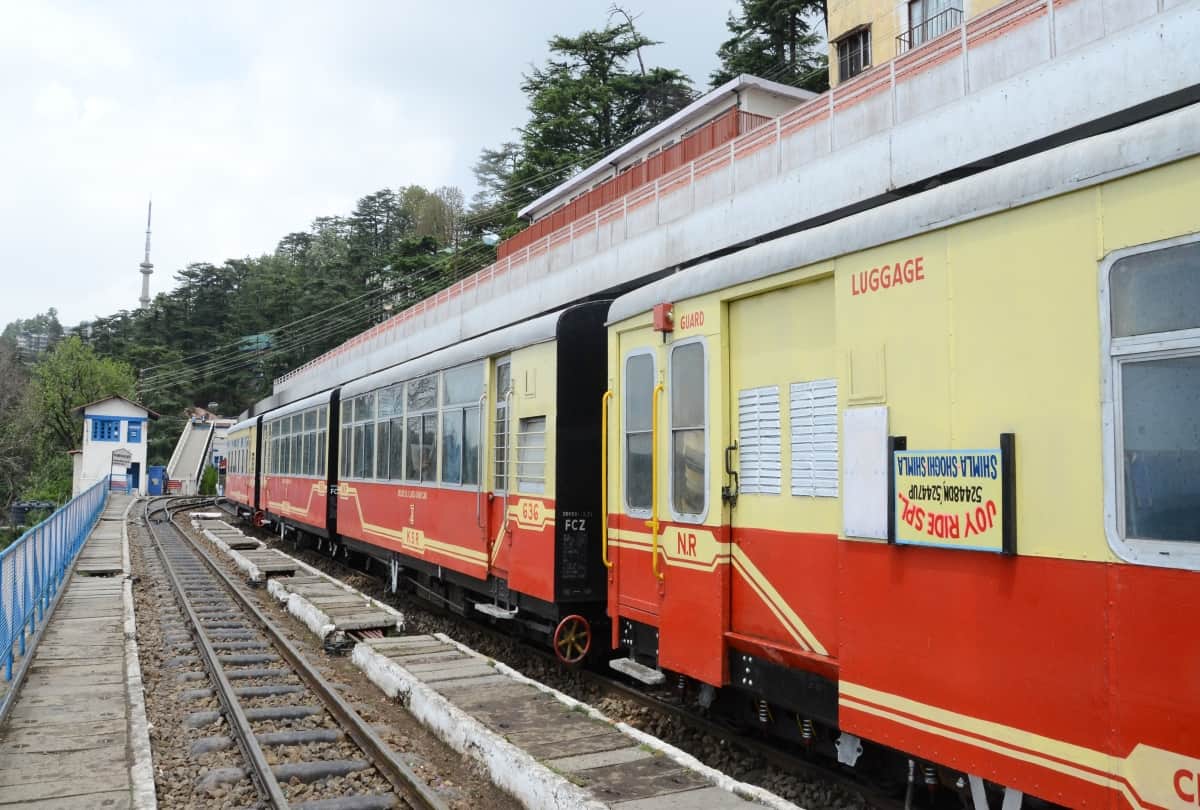 Three important information for train passengers