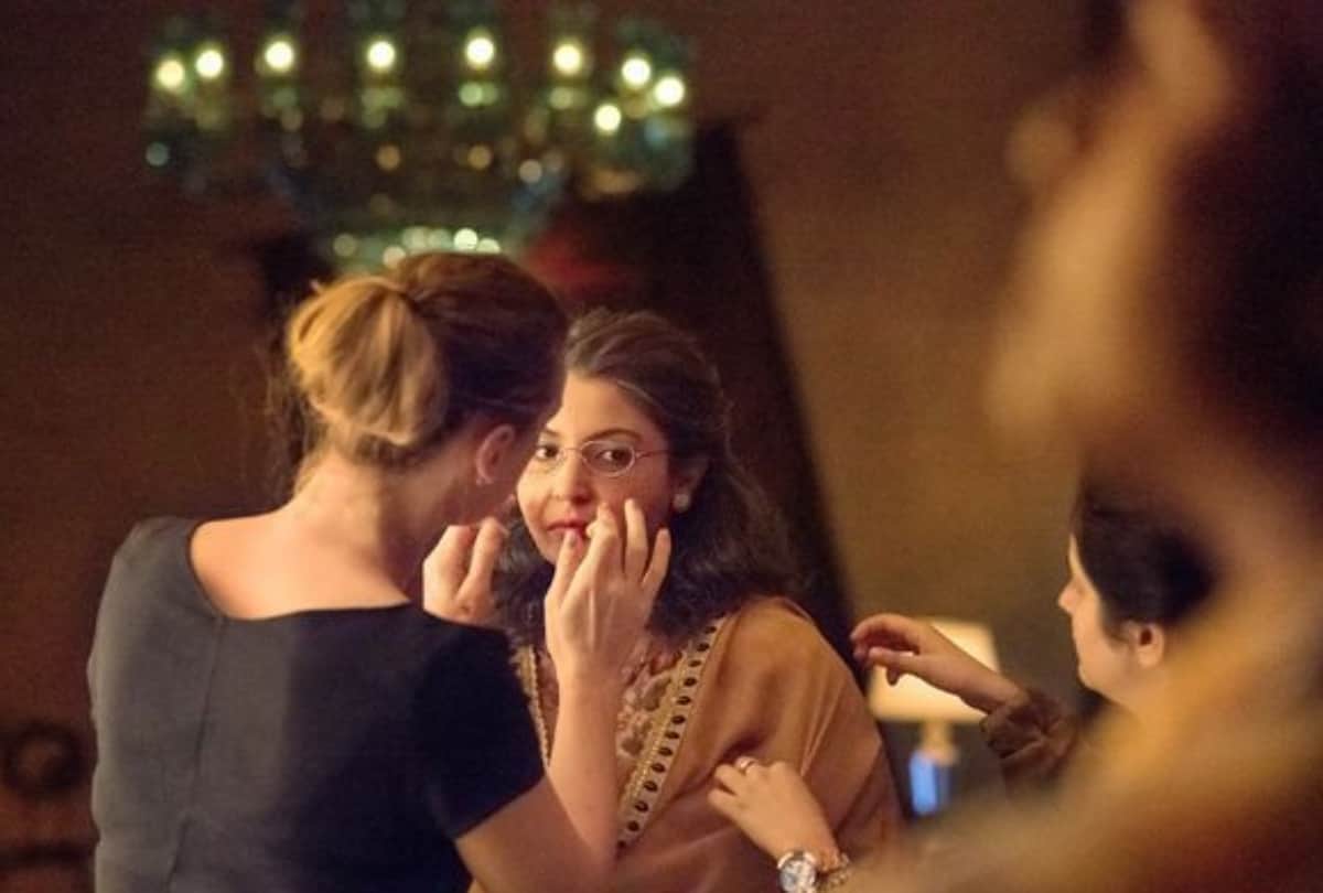 anushka sharma dressed up as an old woman khow here is why