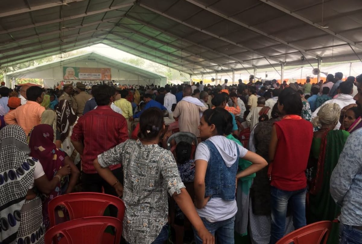 short circuit in the amit shah rally in raebareli