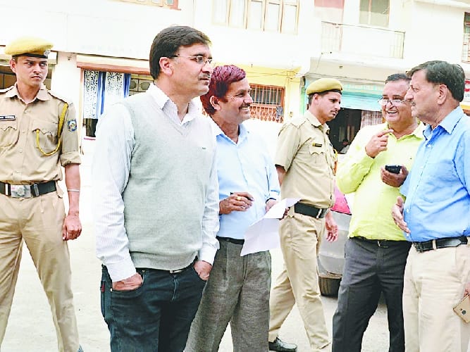 शहर से अवैध कब्जे तुरंत हटा लें कब्जाधारी
