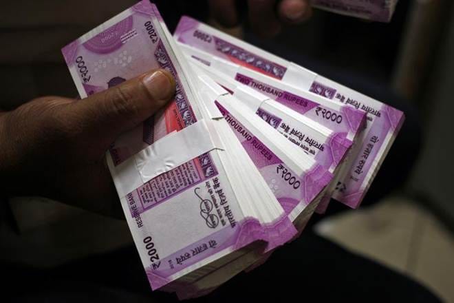 cash crisis in india, more than one crore cash money found in car at sirsa of haryana
