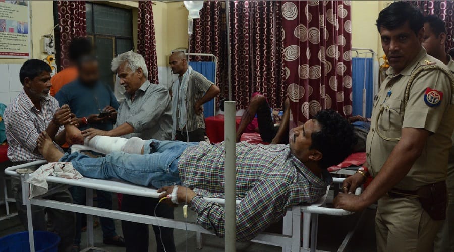 Encounter in Muzaffarnagar, police officer shot to 25 thousand accused