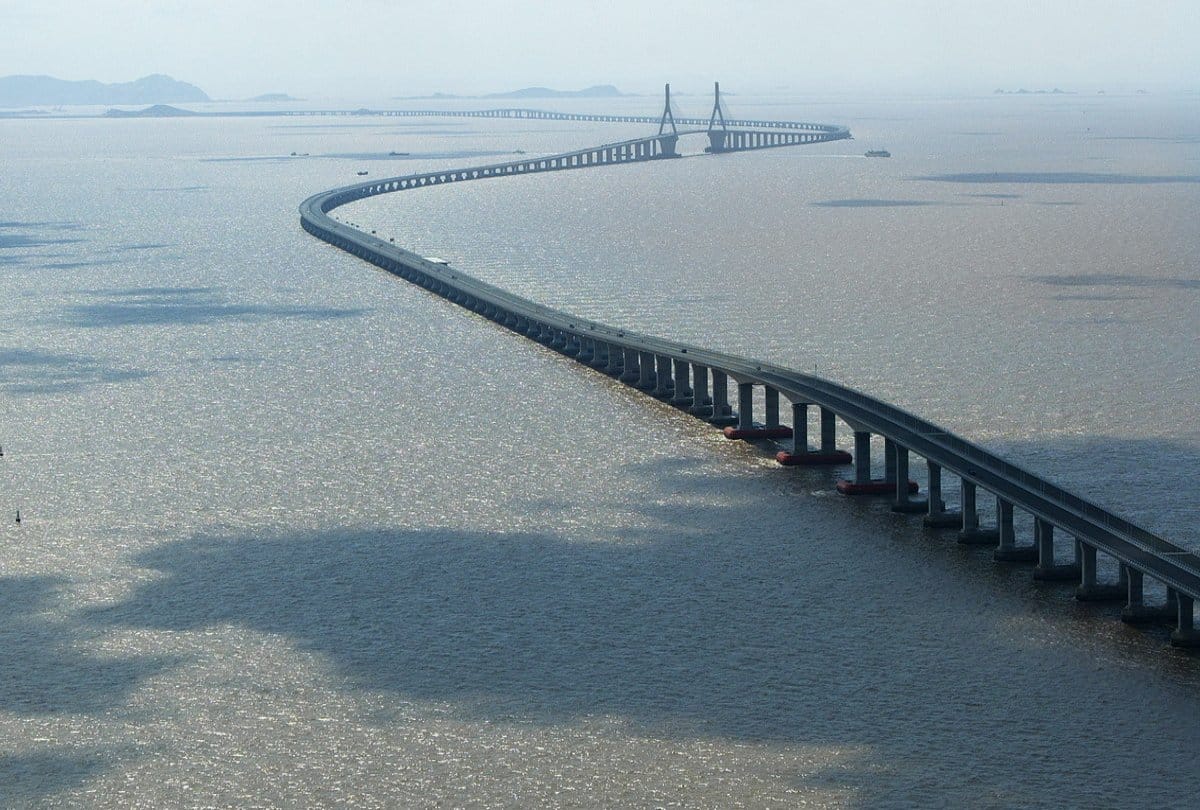 The Longest sea bridge in the world at china