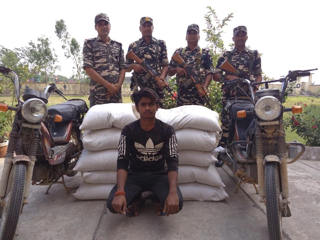 Two quintals of 40 kg black pepper recovered