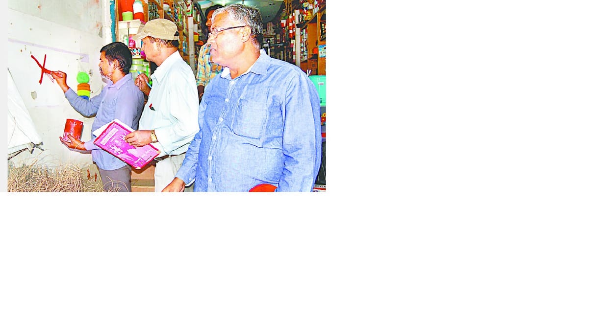 300 red marks remarked on encroachment