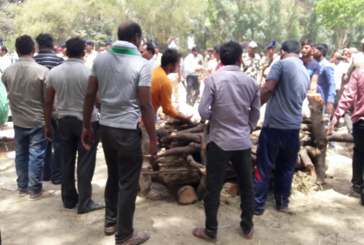 funeral of martyred anil kumar maurya
