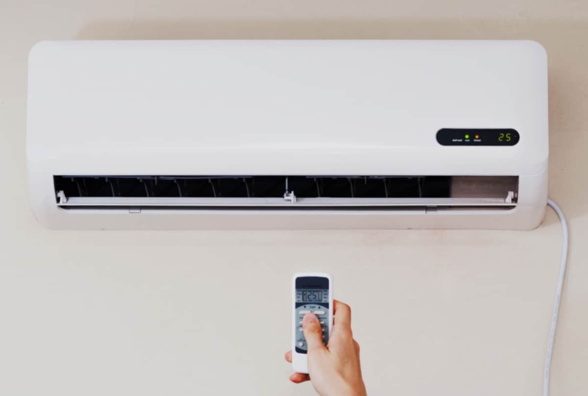 from july you can buy 30 percent cheaper ac, eesl will sale it through discoms