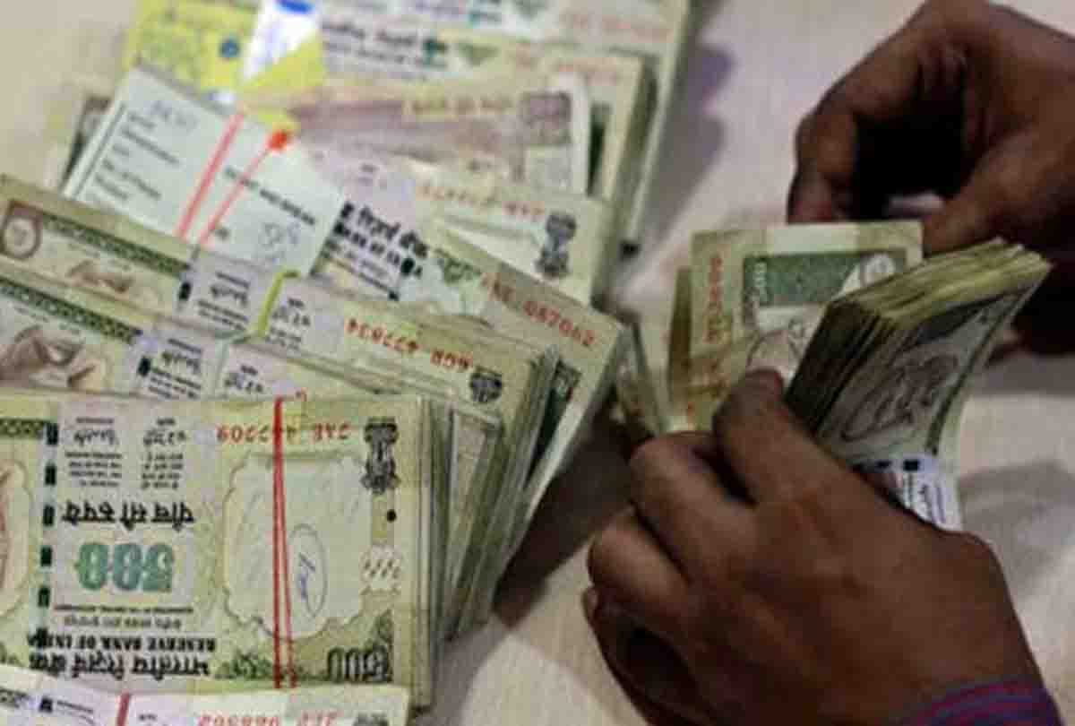 Demonetised notes found in Kanpur