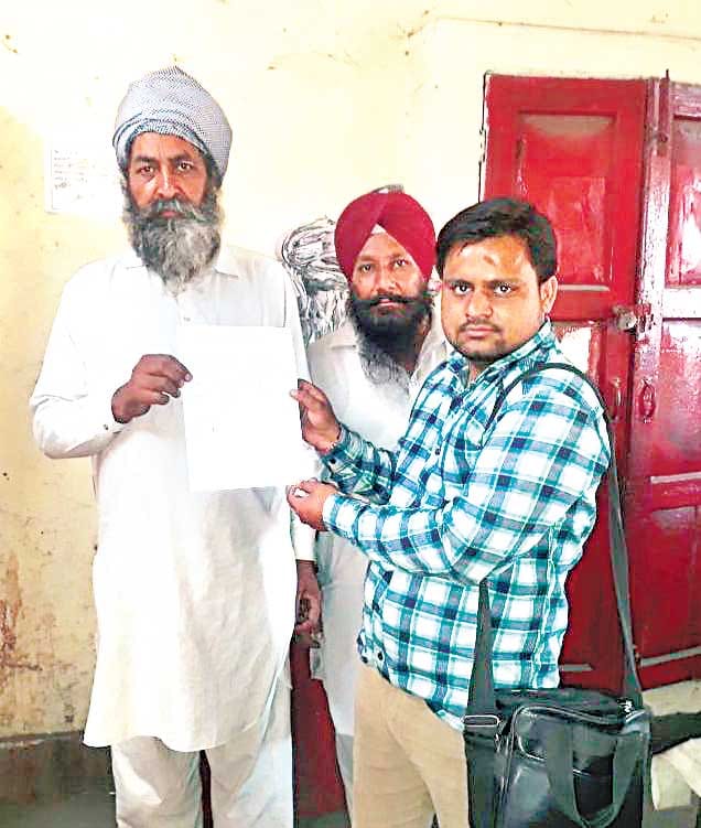 driver and conductor retrun five lac