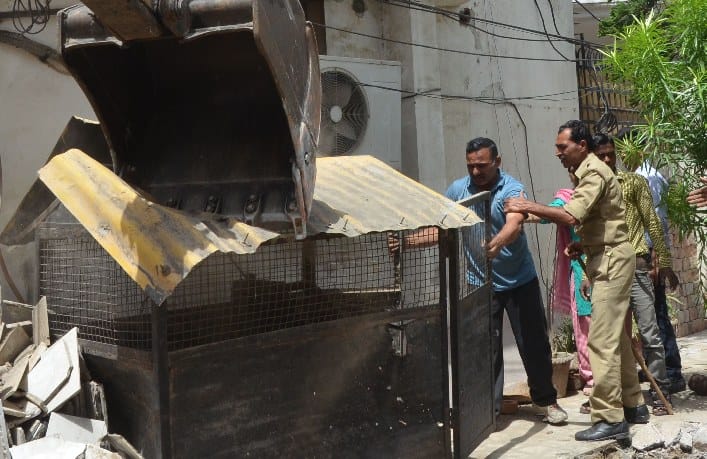 encroachment removed from rajendranagar