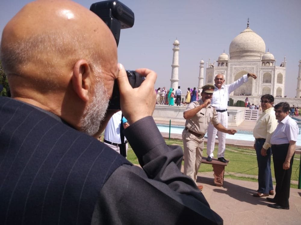 agra hamid karzai photographed the taj mahal 