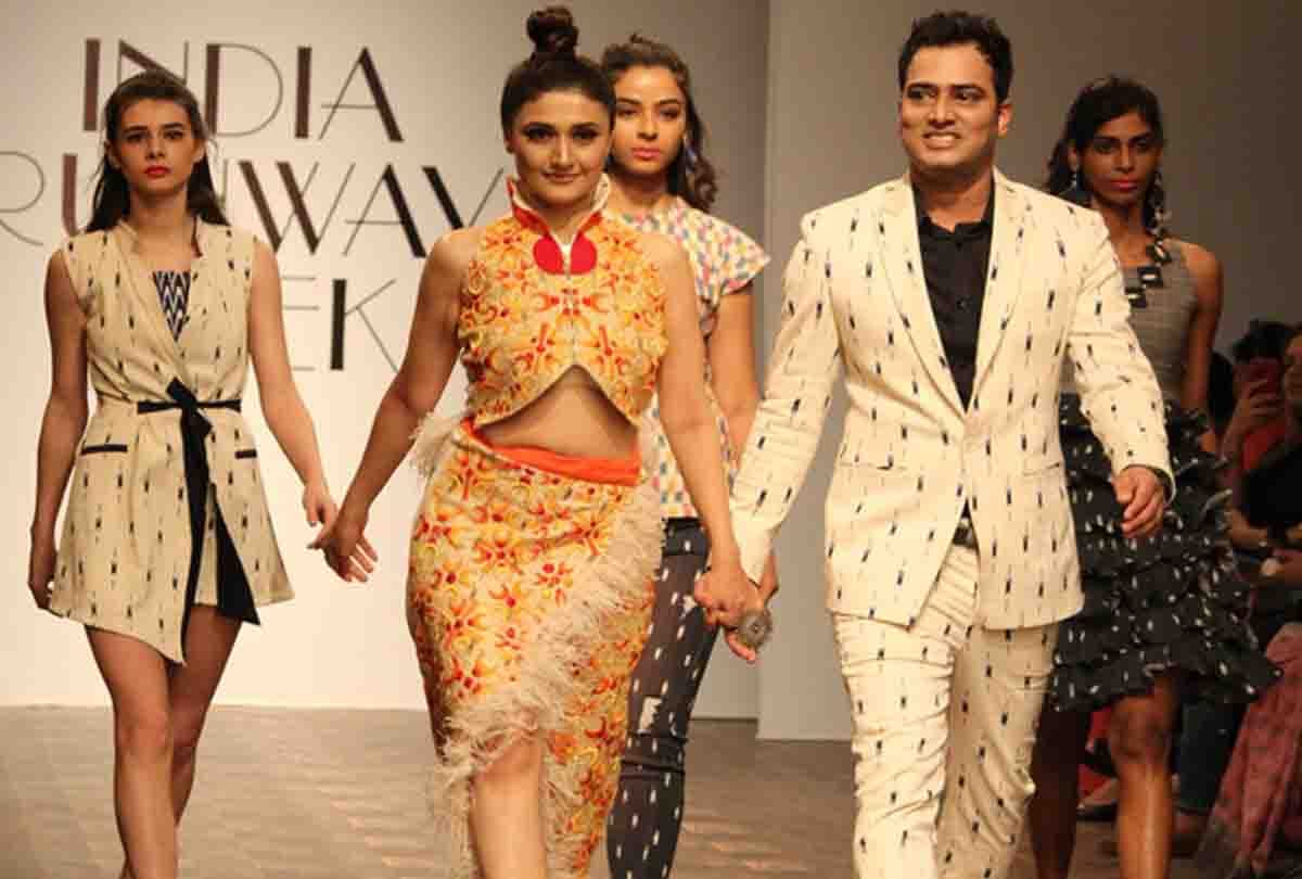 PICS: Third day of India Runway Fashion Week