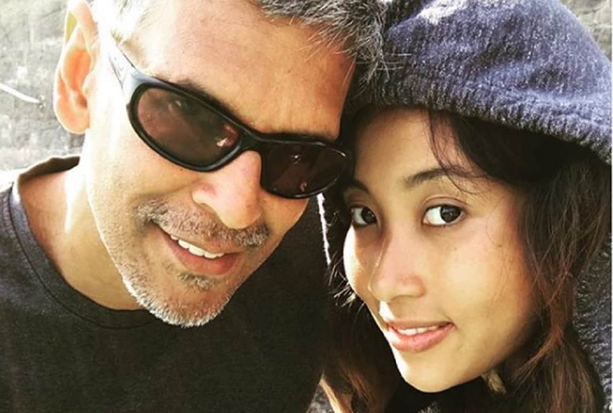 Milind Soman Share a shirtless picture with wife Ankita Konwar after Nude Photo